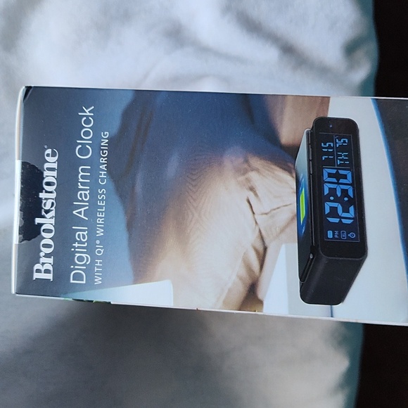 Digital Alarm Clock - Picture 2 of 5